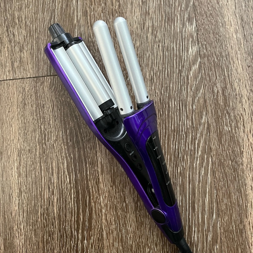 Bedhead A Wave We Go curling iron